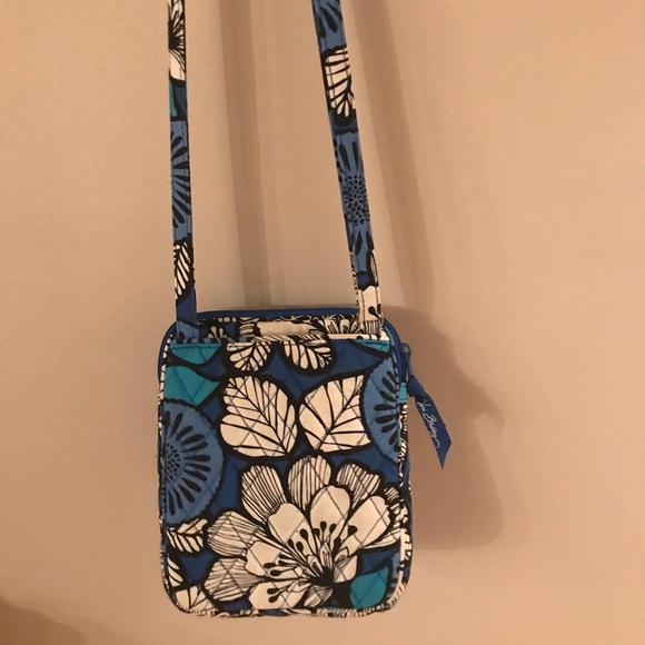 NWOT Very Bradley Quilted Crossbody - Picture 4 of 8